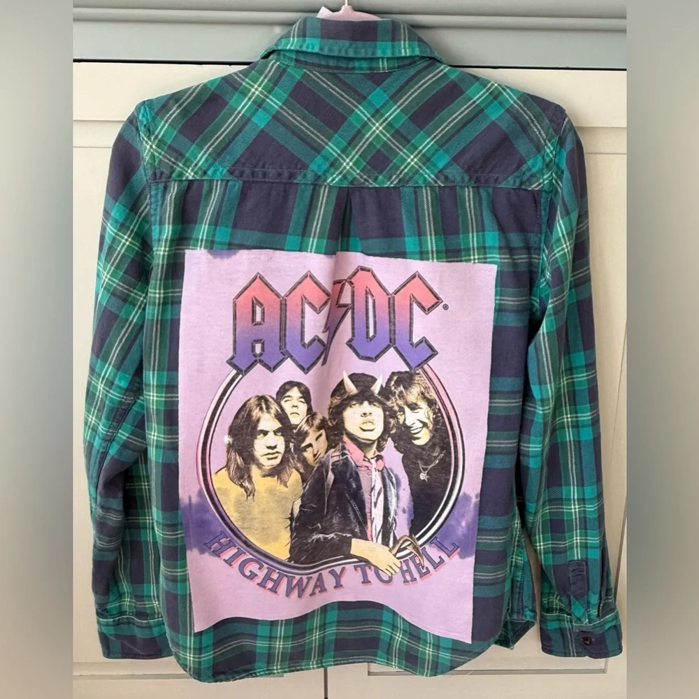 Upcycled AC/DC Band American Eagle Favorite Fit Flannel Plaid Shirt Size M - Picture 2 of 6